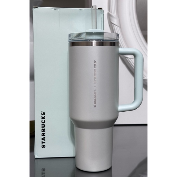 Stanley x Starbucks CHINA Exclusive 2025 FRESH BLUE Series 40oz Tumbler - Picture 1 of 5